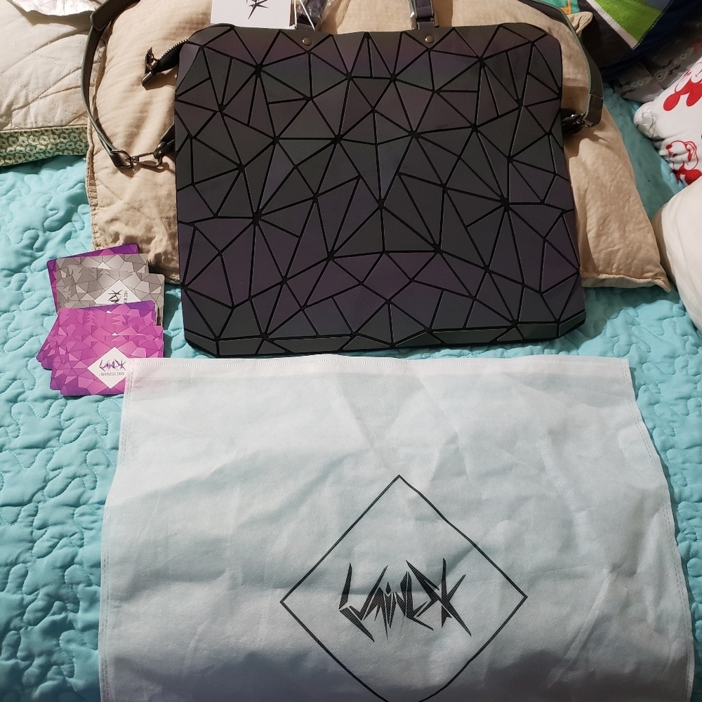 Authenic luminsek purse